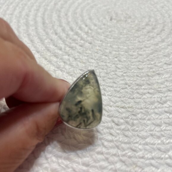 Natural MOSS PREHNITE Handmade Sterling 925 Ring Size 8.5 #491D - Picture 1 of 3